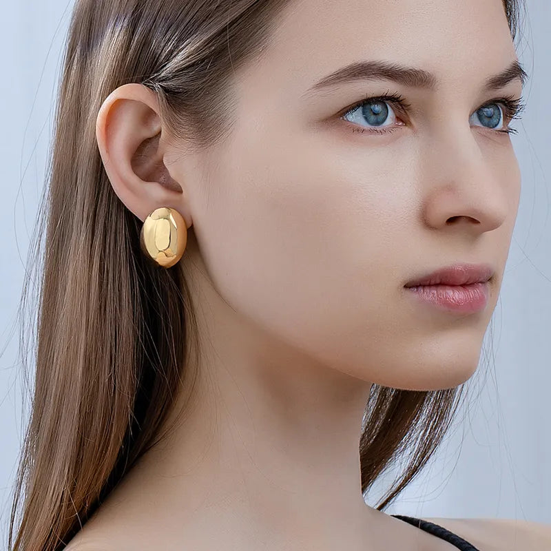 Gold Tone Simple Geometric Fashion Ear Studs