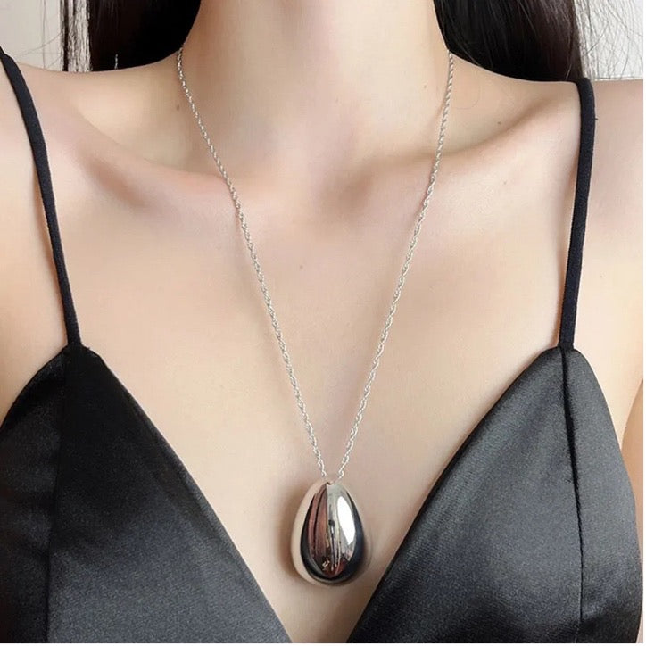 Silver Tone Long Chain Big Solid Pendant Fashion Necklace